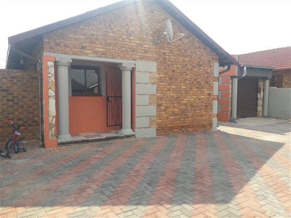 3 Bed House in Ratanda
