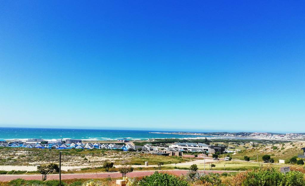 655 m² Land available in Stilbaai photo number 1