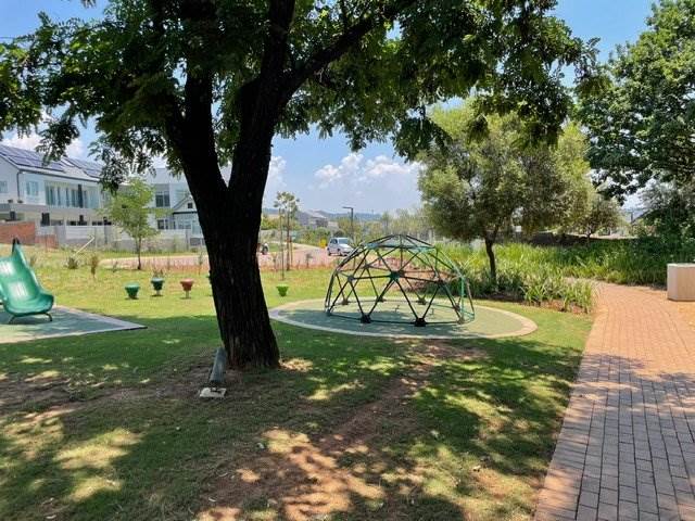 977 m² Land available in Linksfield photo number 10