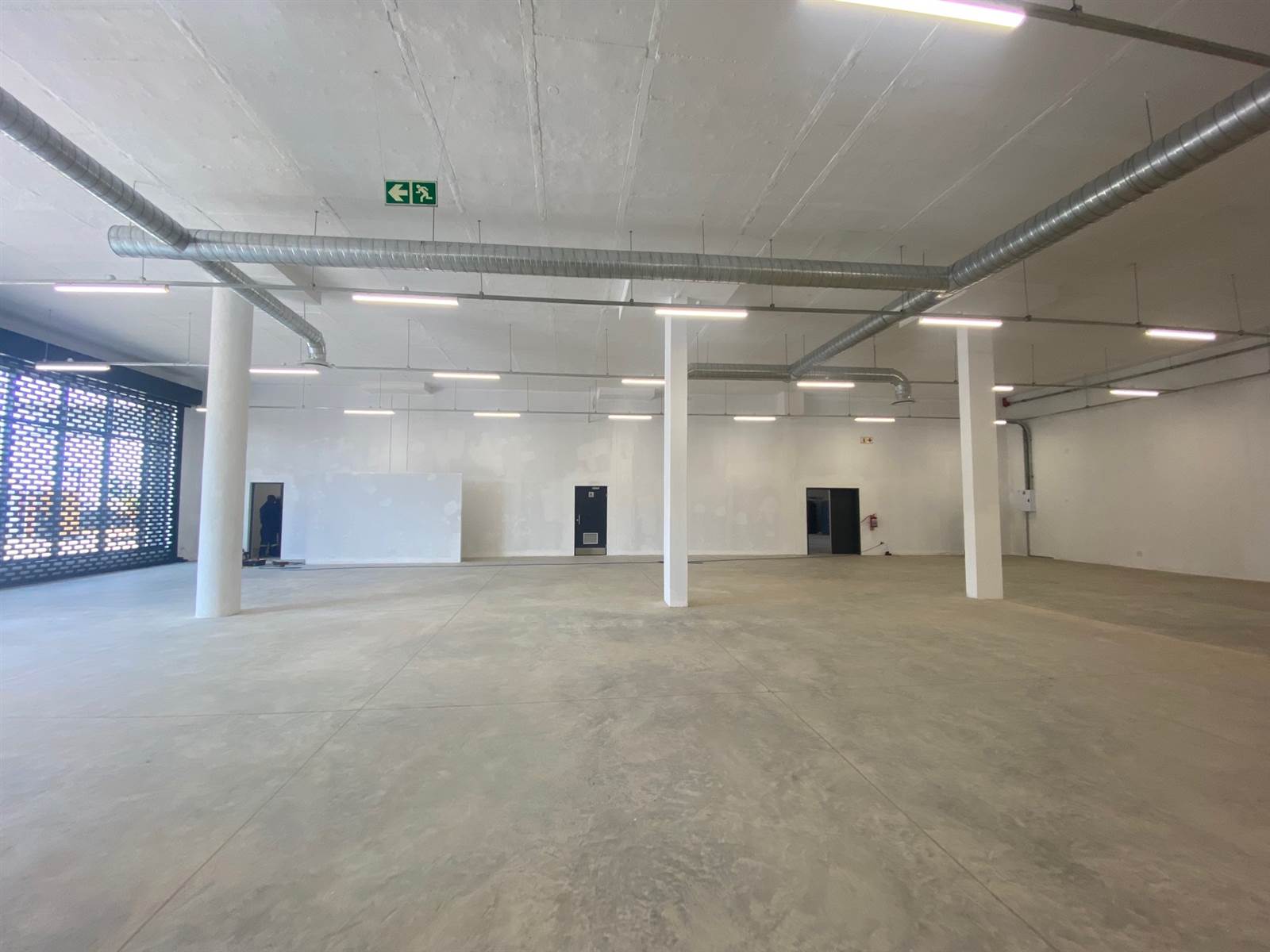635  m² Retail Space in Nirvana photo number 6