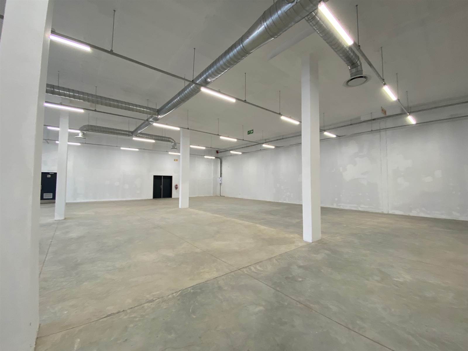635  m² Retail Space in Nirvana photo number 10