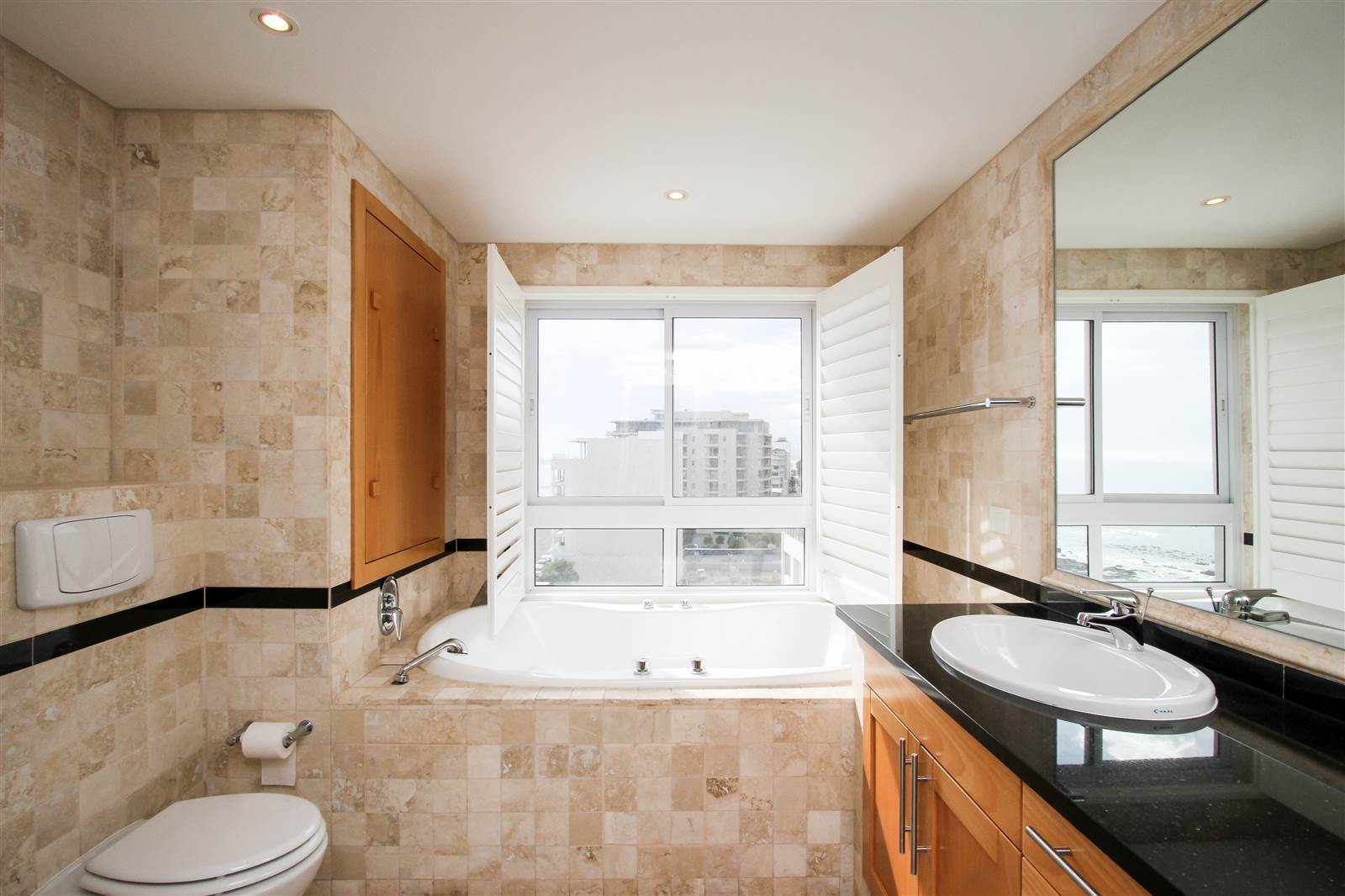 3 Bed Apartment in Mouille Point photo number 20