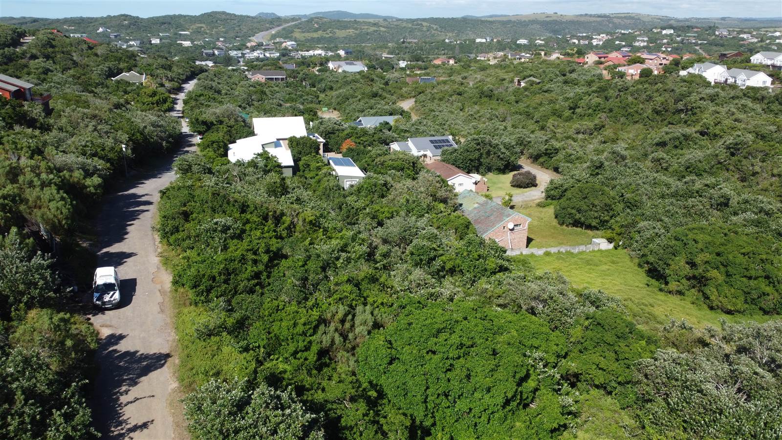 848 m² Land available in Kleinemonde photo number 2
