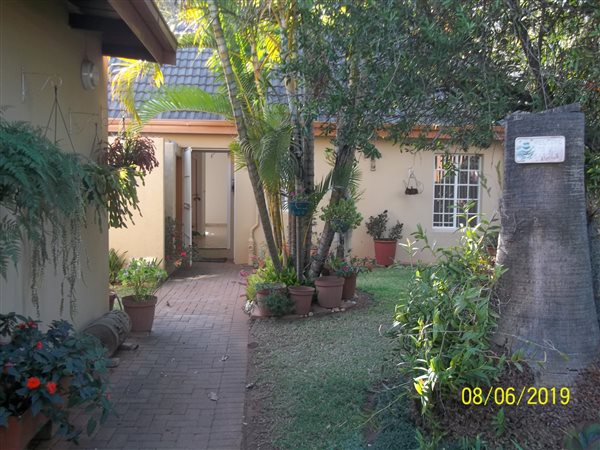 2 Bedroom Townhouse 2 Bedroom Townhouse