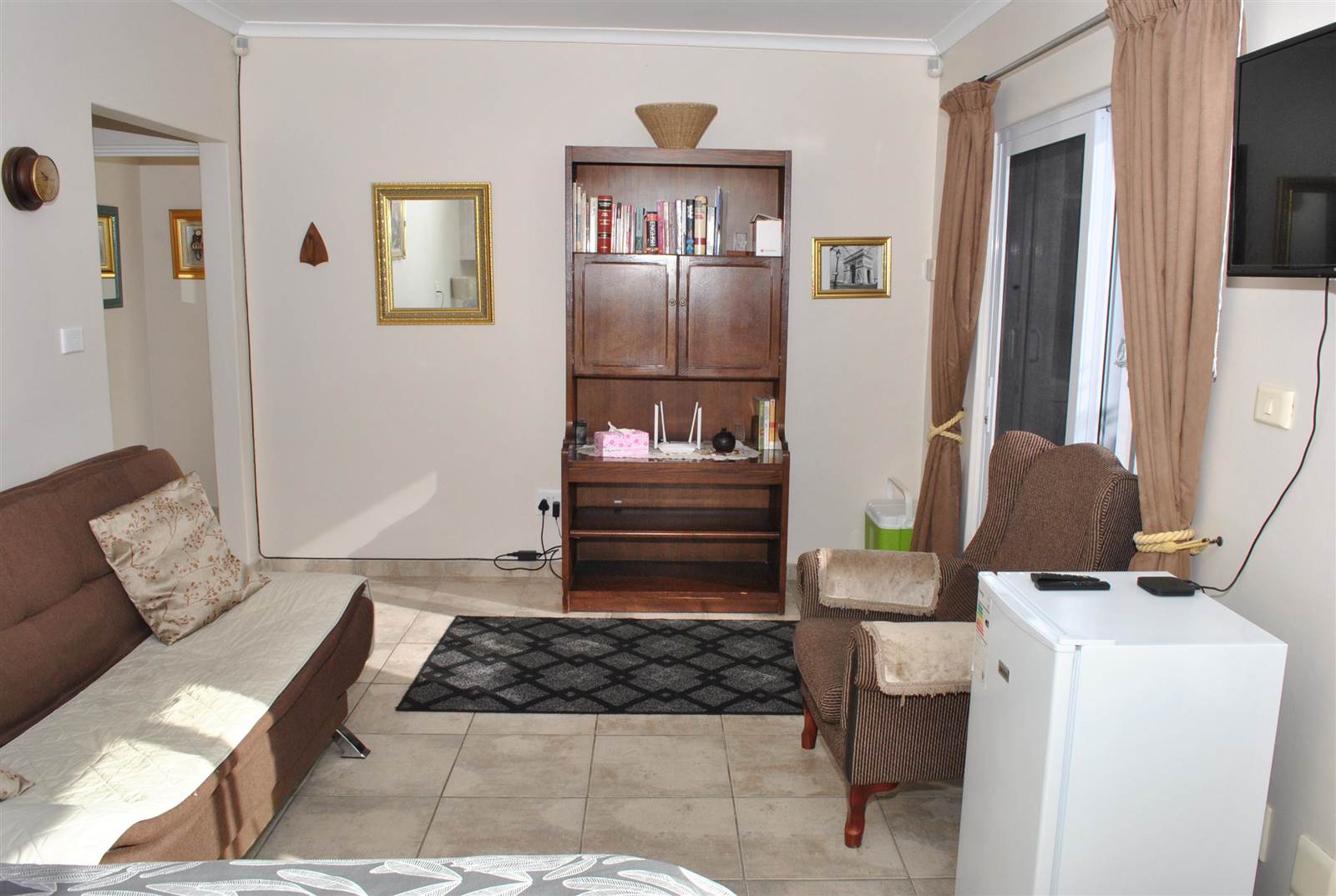 1 Bed Apartment in St Francis Bay photo number 3