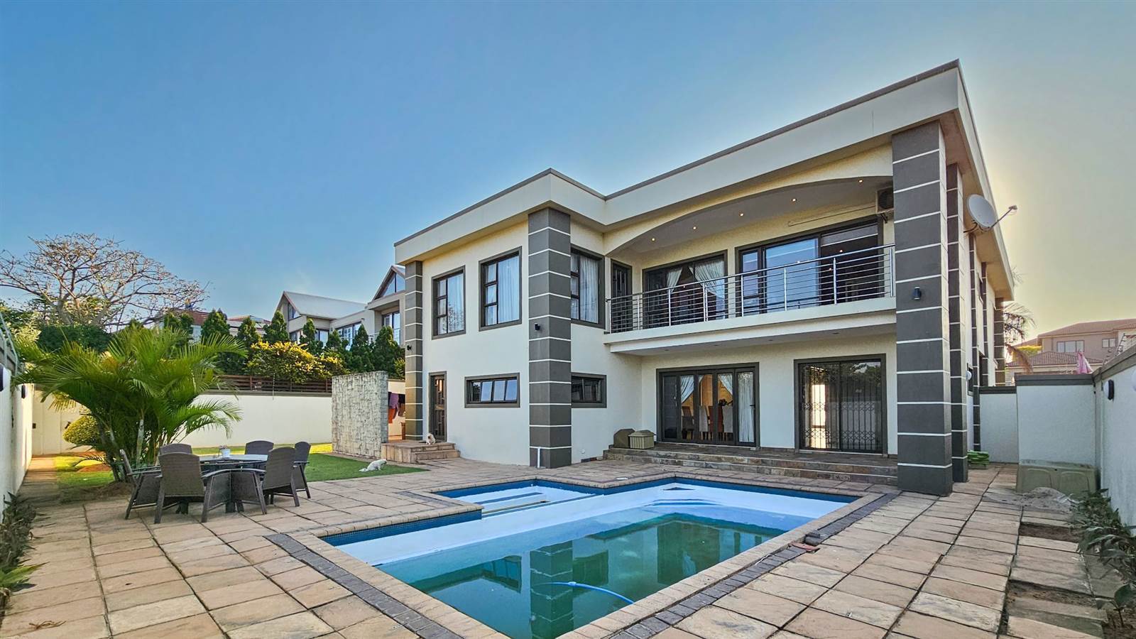5 Bed House in Ballito photo number 3
