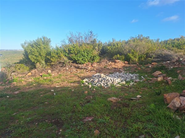 926 m² Land