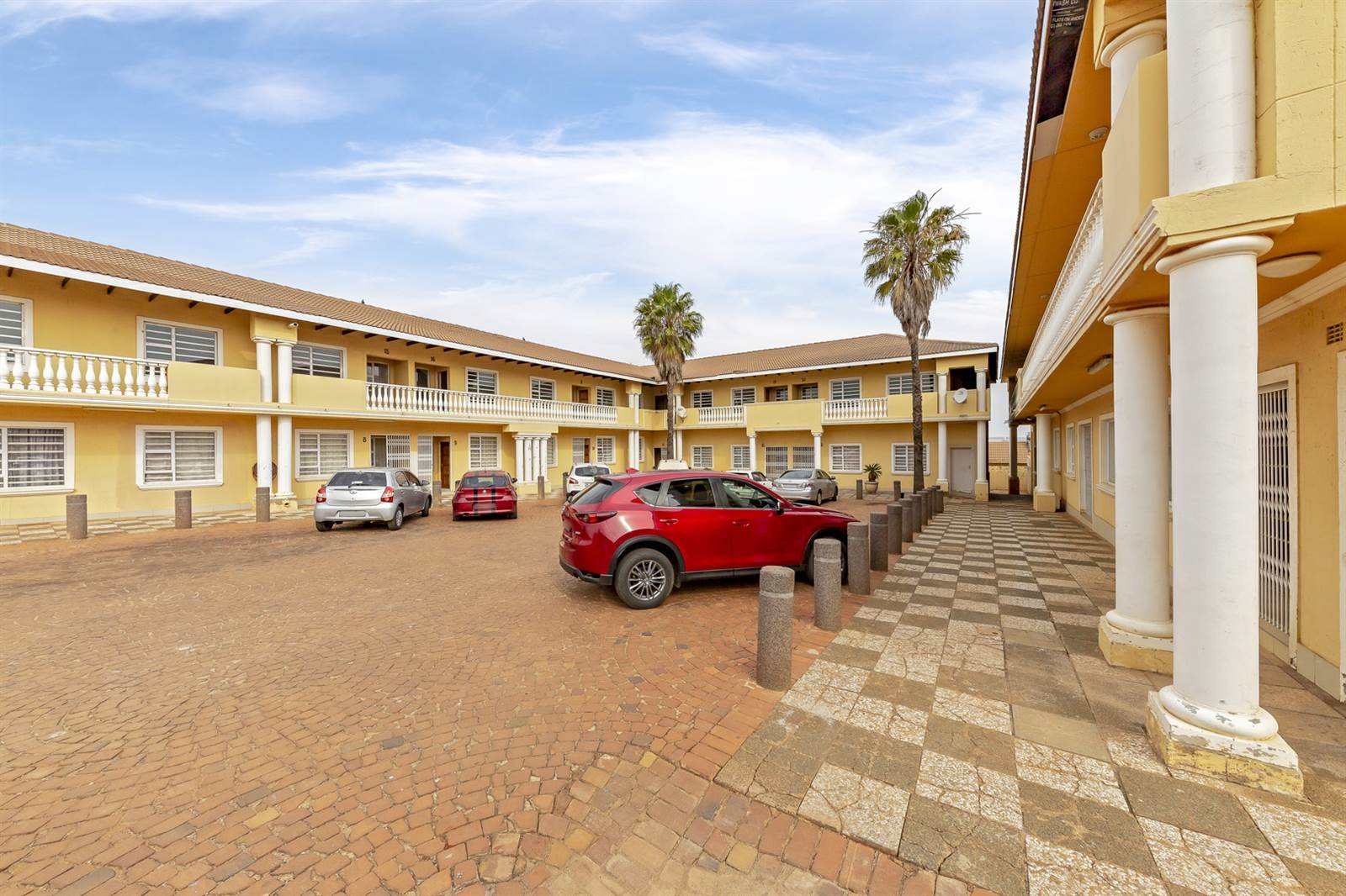 2505  m² Commercial space in Lenasia South photo number 3