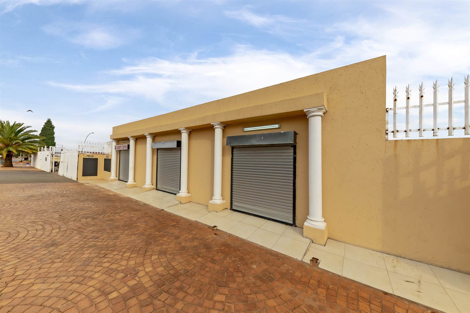 2505  m² Commercial space in Lenasia South photo number 25