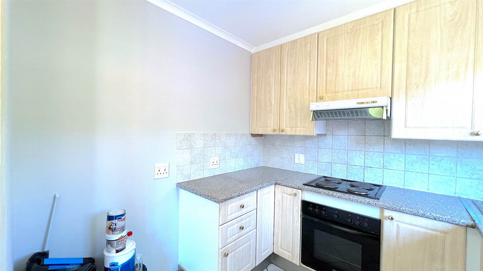 2 Bed Townhouse in Wapadrand photo number 22