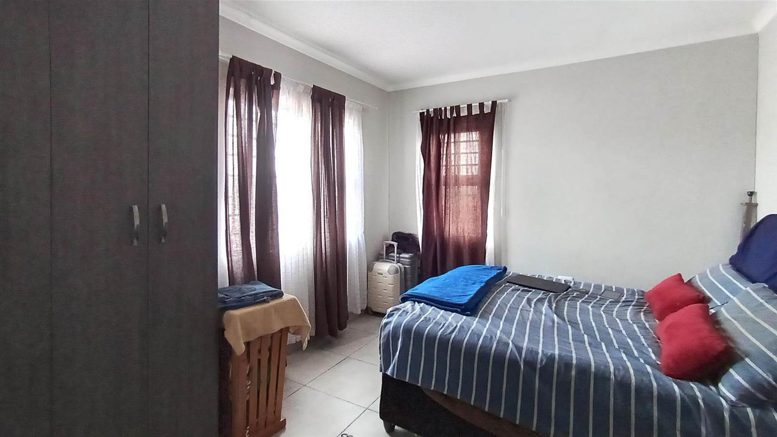 3 Bed Townhouse in Andeon AH photo number 4