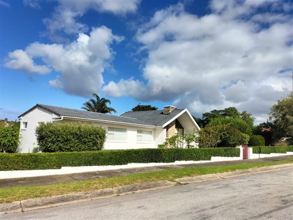 3 Bedroom House 3 Bedroom House