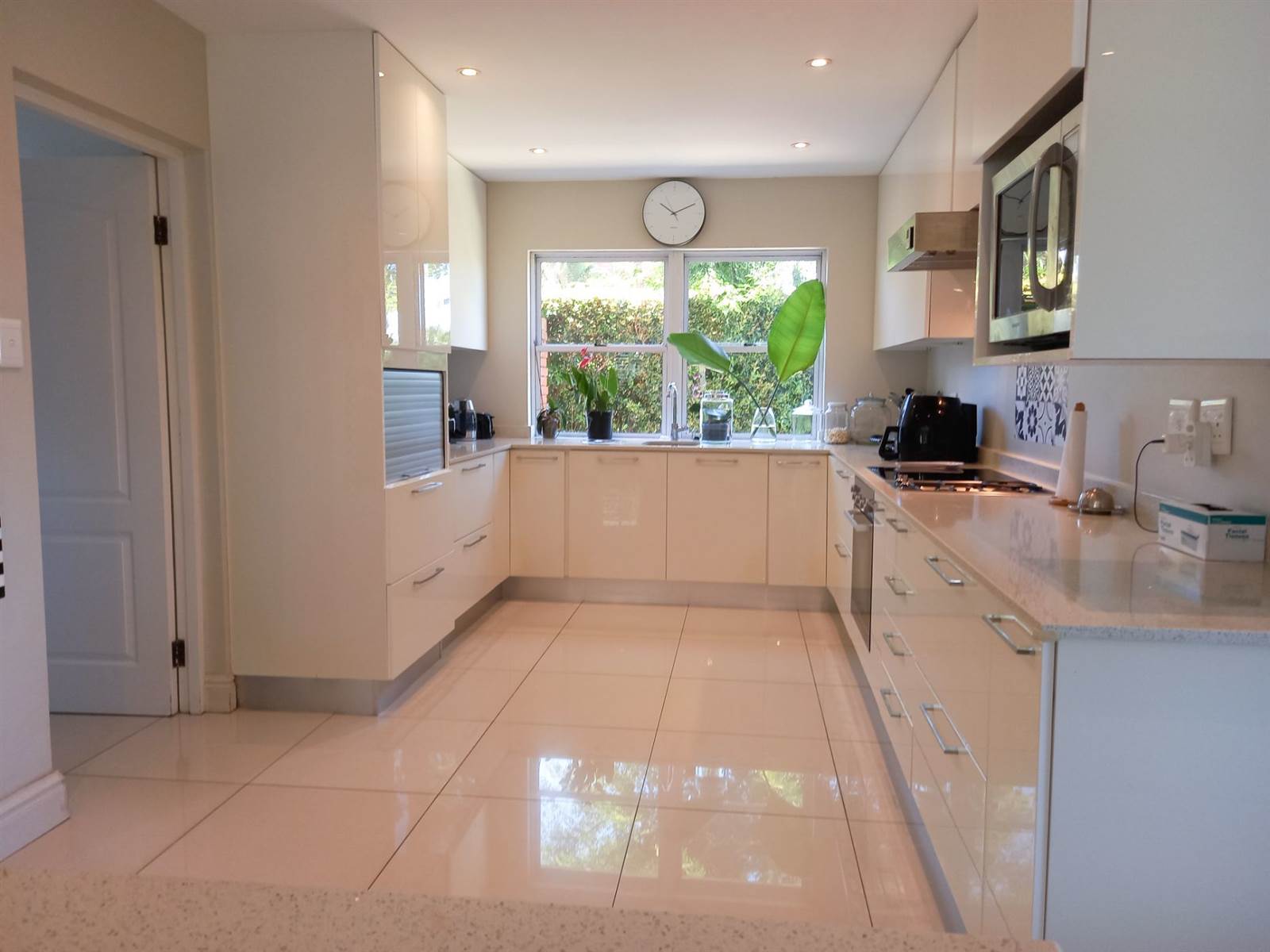 4 Bed House in Mt Edgecombe photo number 15