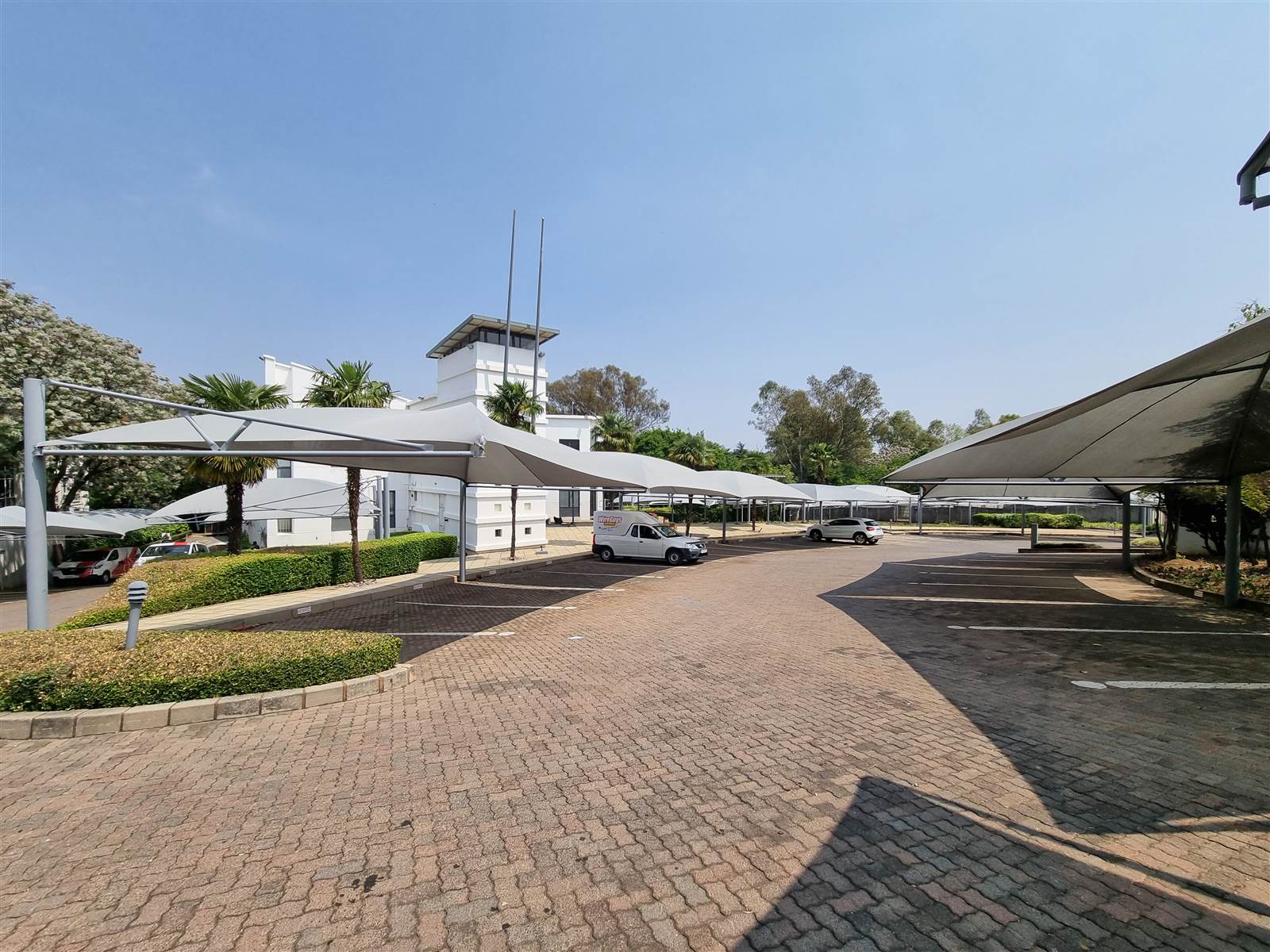 2900  m² Commercial space in Sunninghill photo number 22