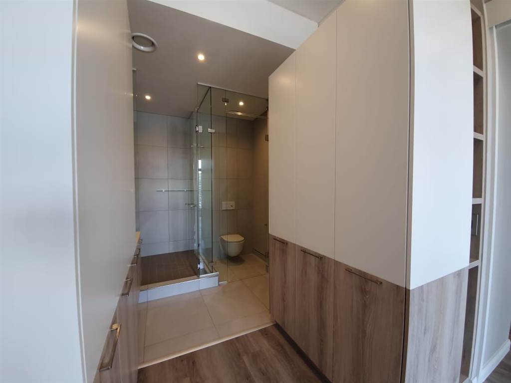 1 Bed Apartment in Menlyn photo number 30