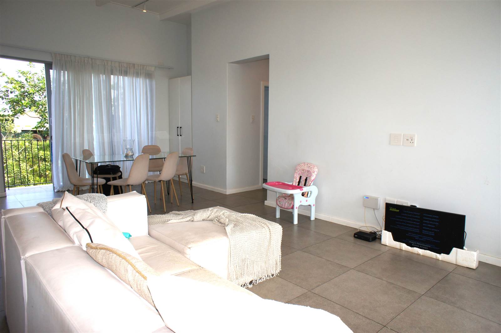 3 Bed Apartment in Zululami Luxury Coastal Estate photo number 6