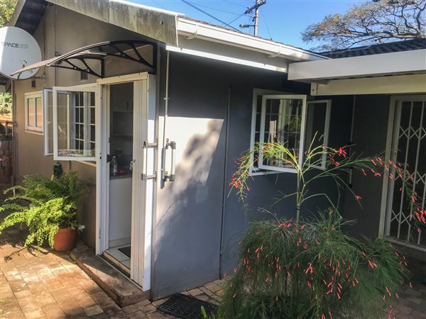 2 Bedroom Garden Cottage 2 Bedroom Garden Cottage