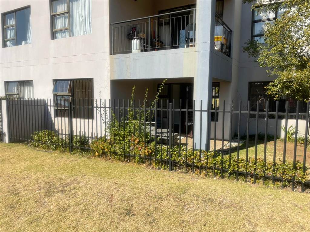 2 Bedroom Apartment 2 Bedroom Apartment