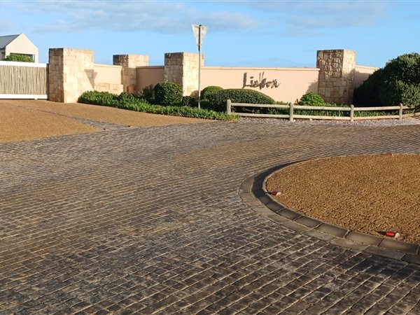 400 m² Land 400 m² Land