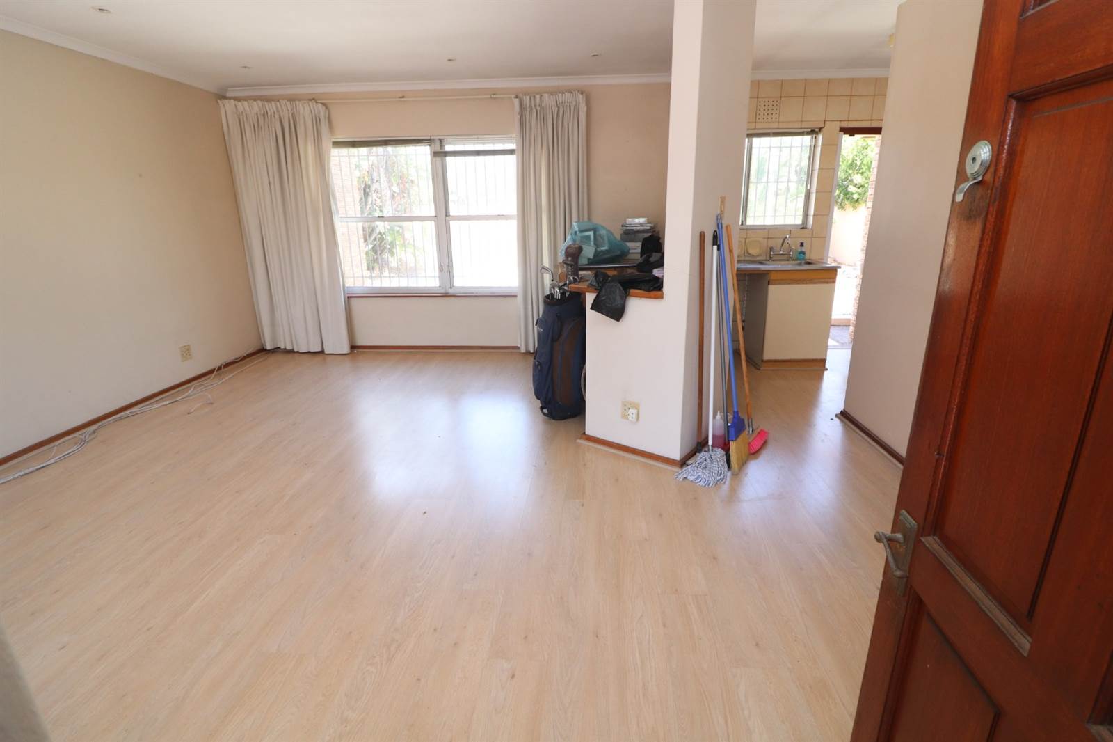 4 Bed House in Milnerton Central photo number 14