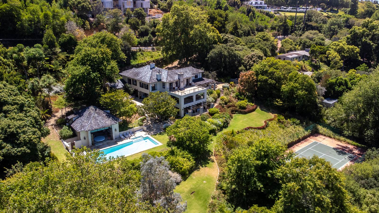 5 Bed House in Constantia photo number 1