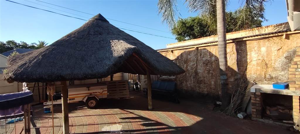 4 Bed House in Stilfontein photo number 26