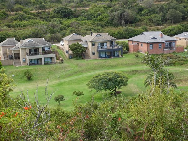 677 m² Land available in Dolphin Creek Golf Estate