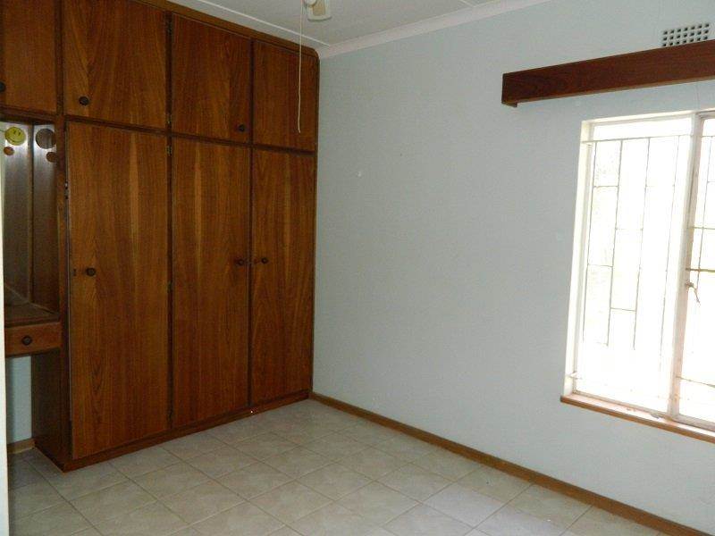 3 Bed House in Louisvale photo number 19