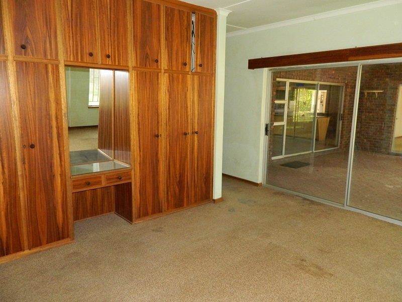 3 Bed House in Louisvale photo number 14