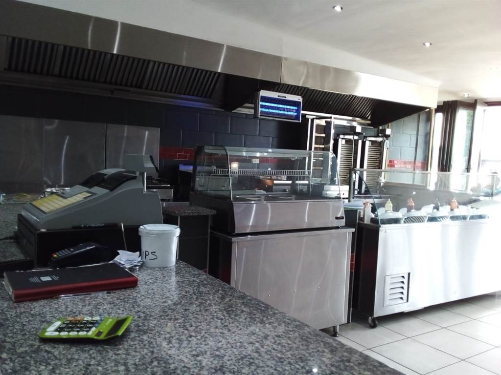 155  m² Commercial space in Richards Bay Central photo number 19