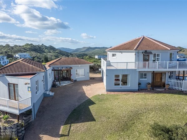 6 Bedroom House 6 Bedroom House