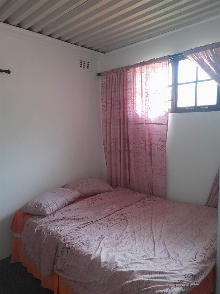 1 Bed House in Pinetown Central photo number 6