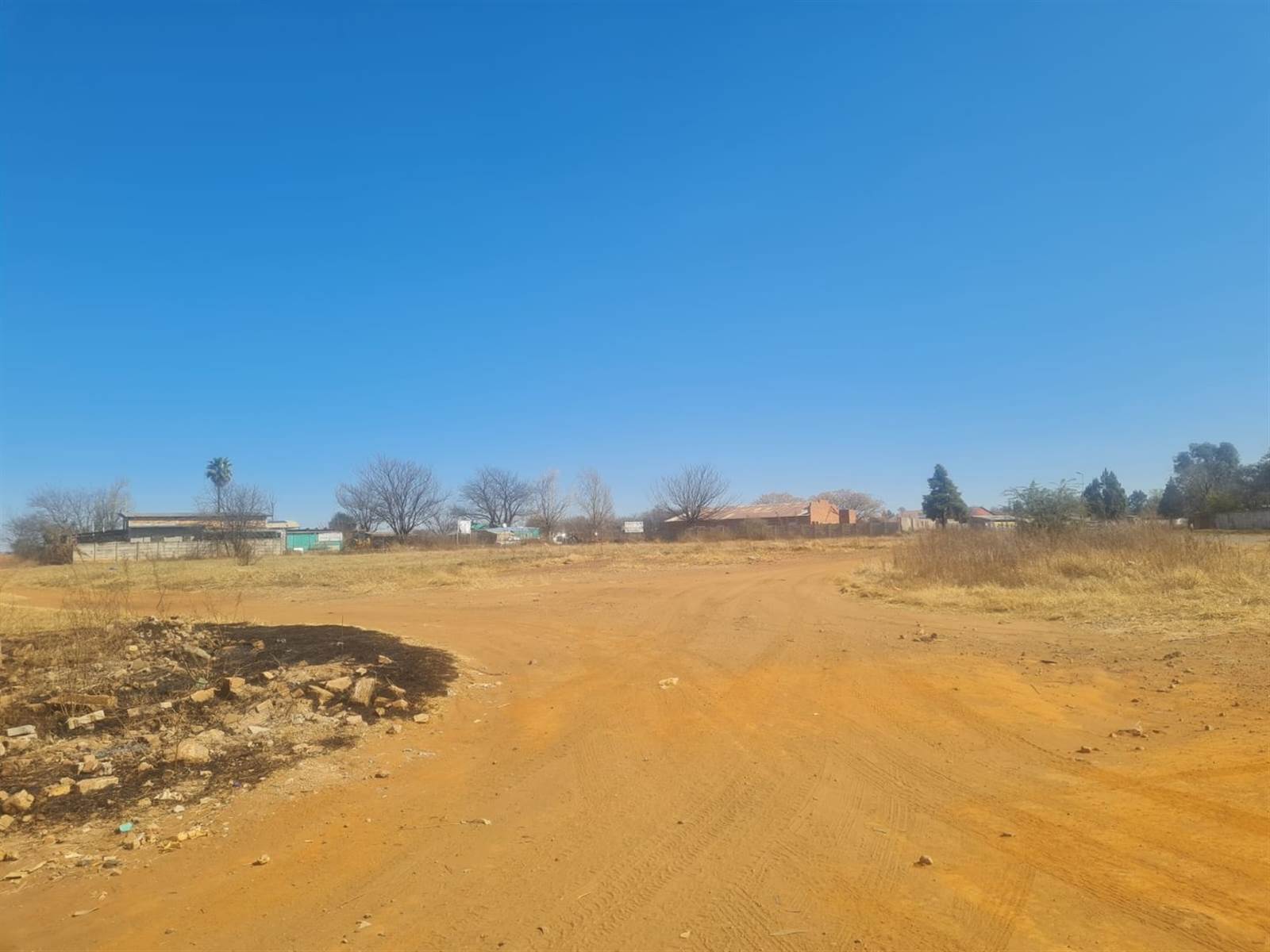 3889 m² Land available in Stilfontein photo number 3