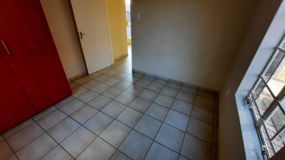 3 Bed Townhouse in Lydenburg photo number 22