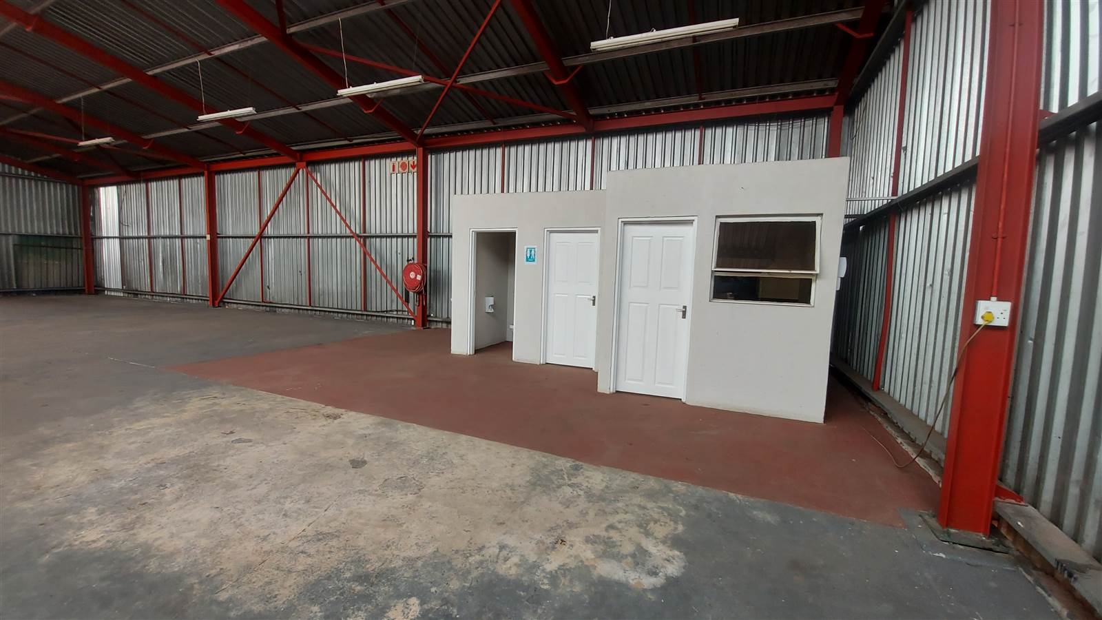 1500  m² Industrial space in Alrode photo number 11