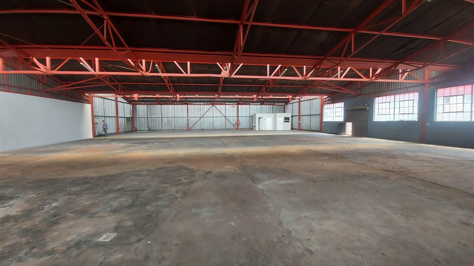1500  m² Industrial space in Alrode photo number 1