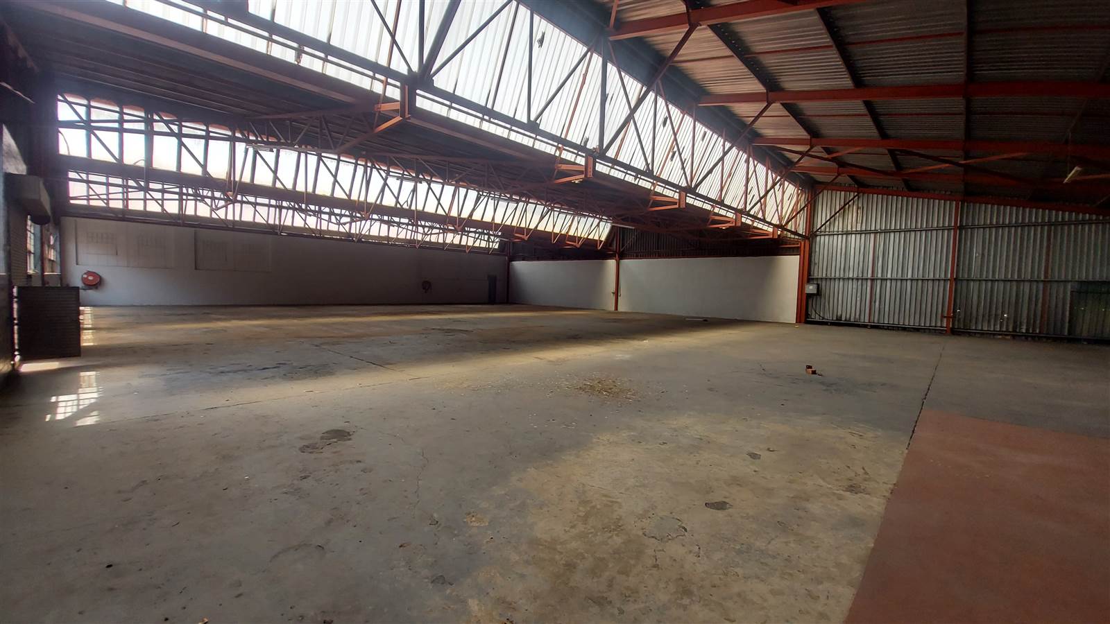 1500  m² Industrial space in Alrode photo number 4