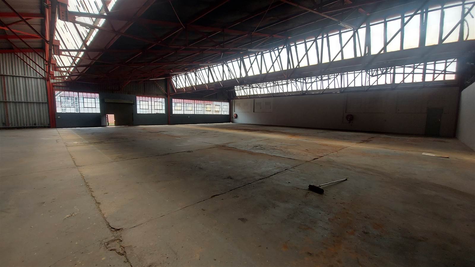 1500  m² Industrial space in Alrode photo number 6