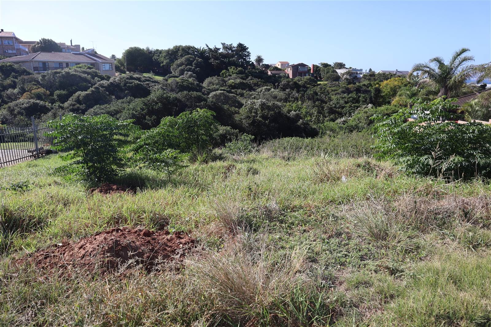 700 m² Land available in Jeffreys Bay photo number 2