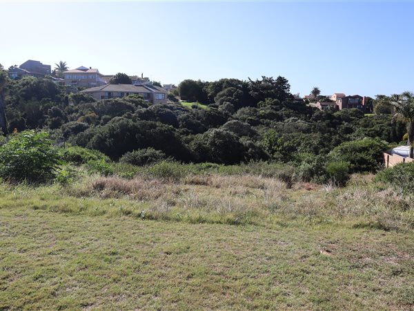700 m² Land available in Jeffreys Bay
