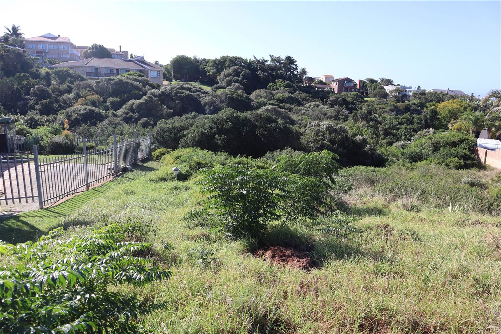 700 m² Land available in Jeffreys Bay photo number 4