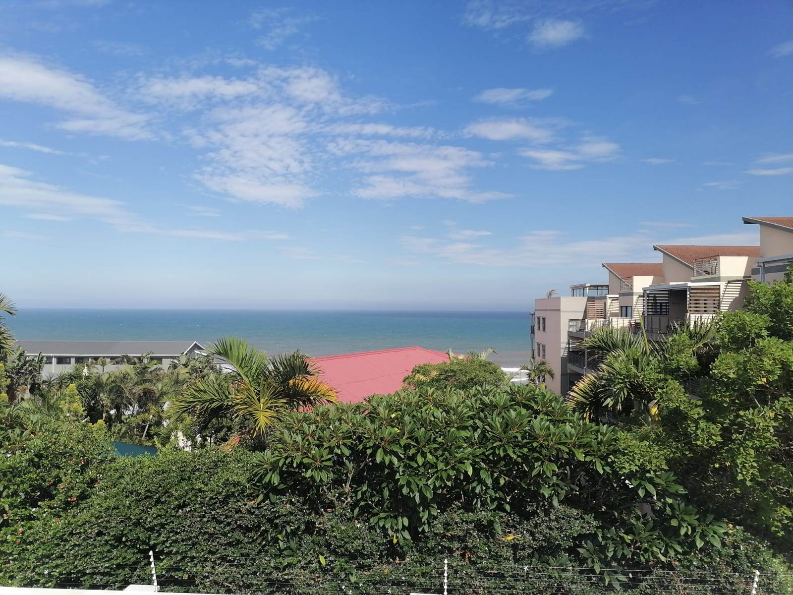 2 Bed Apartment in Illovo Beach photo number 14