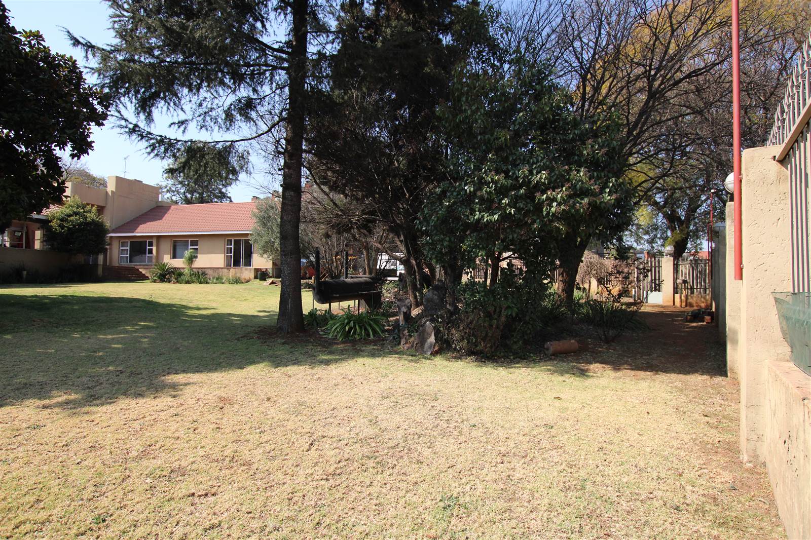 2961 m² Land available in Bedfordview photo number 4