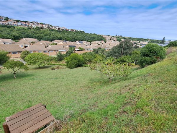 792 m² Land available in Great Brak River
