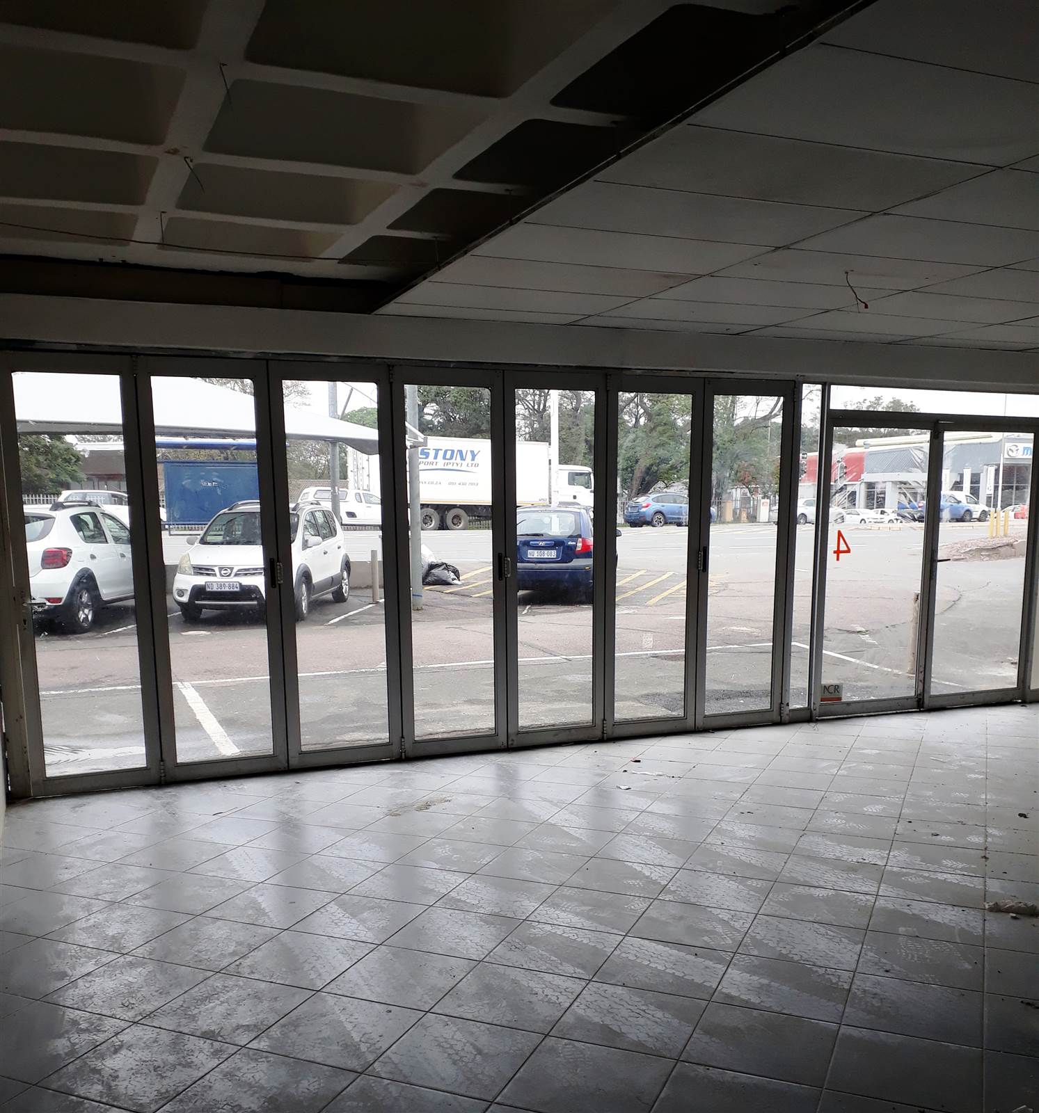 254.6  m² Commercial space in Pinetown Central photo number 3