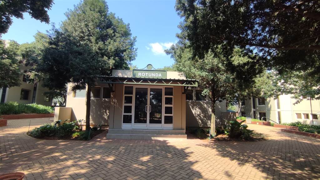 310  m² Commercial space in Modderfontein photo number 1
