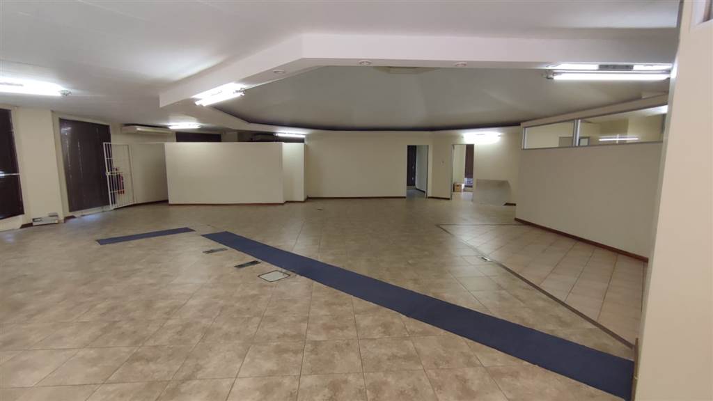 310  m² Commercial space in Modderfontein photo number 14