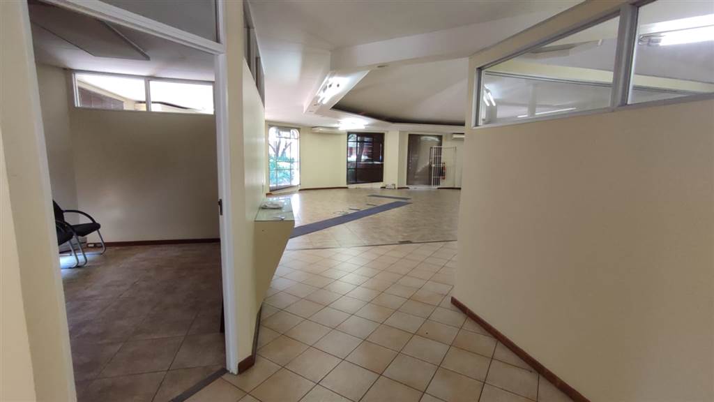 310  m² Commercial space in Modderfontein photo number 15