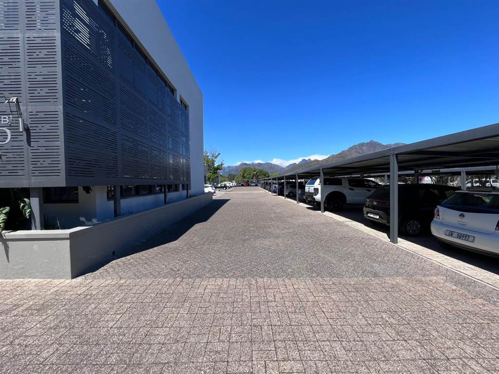 339  m² Commercial space in Stellenbosch Central photo number 18