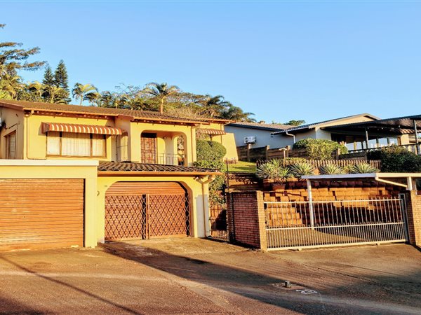 3 Bedroom House 3 Bedroom House